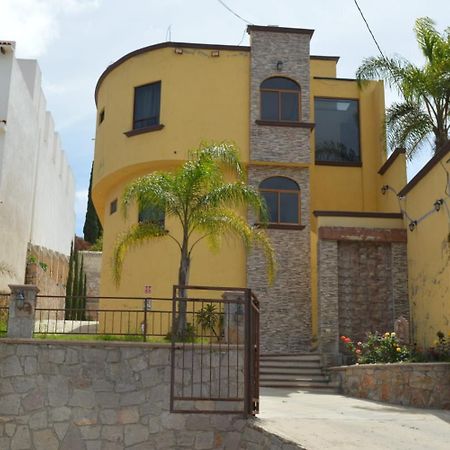 Hotel Guadalupe Bernal Bagian luar foto